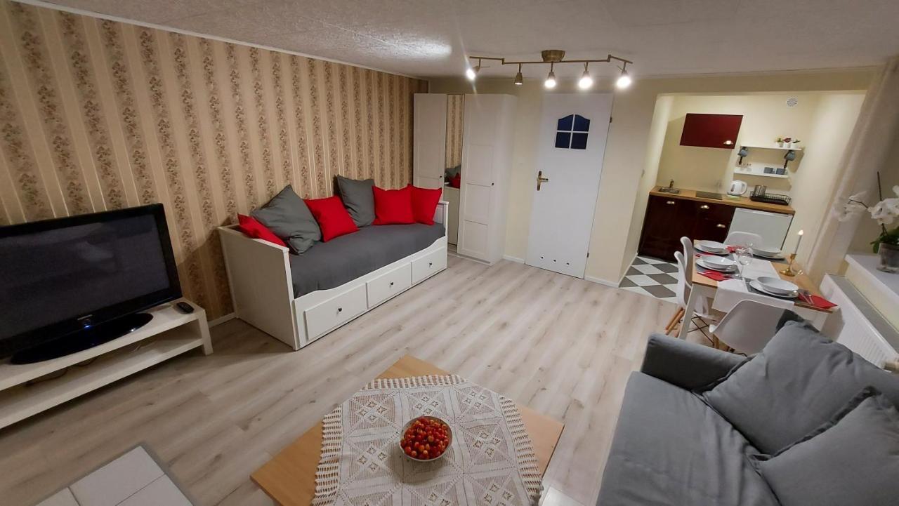 Apartament Stokrotka Lägenhet Lądek-Zdrój Exteriör bild