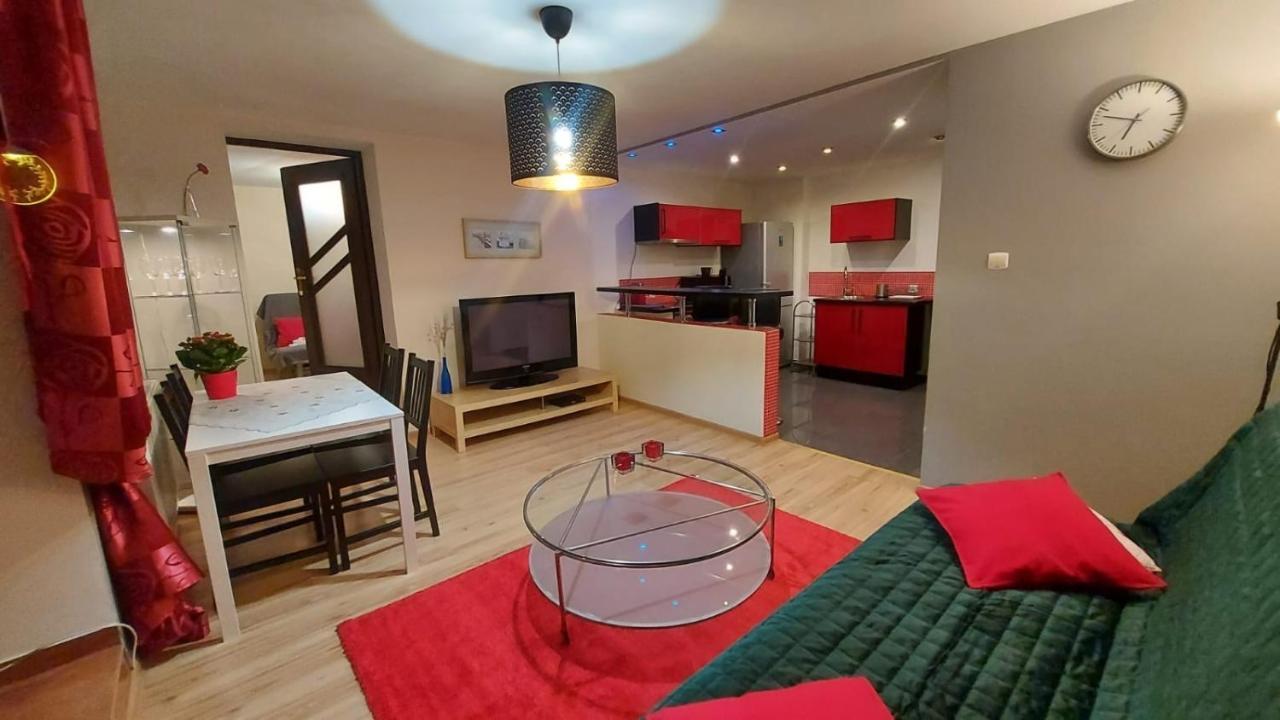 Apartament Stokrotka Lägenhet Lądek-Zdrój Exteriör bild