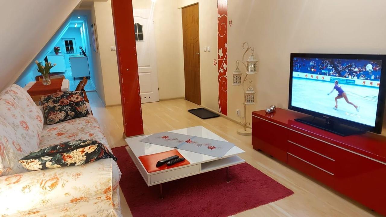 Apartament Stokrotka Lägenhet Lądek-Zdrój Exteriör bild